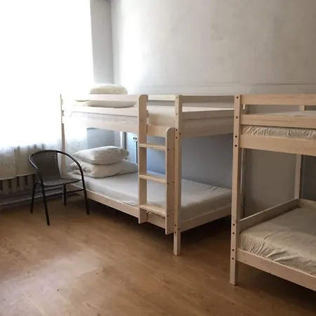 Hostel Posh Backpackers *
